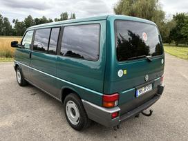 Volkswagen Multivan, 2.4 l., passenger minibus