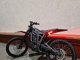 Talaria Sting R MX4, motocross