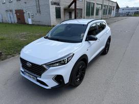 Hyundai Tucson, 1.6 l., Внедорожник / Кроссовер