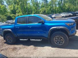 Chevrolet Colorado, 2.7 l., Пикап