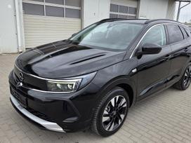 Opel Grandland X, 1.2 l., off-road / crossover