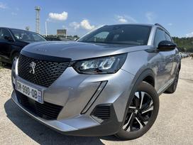 Peugeot 2008, 1.2 l., off-road / crossover