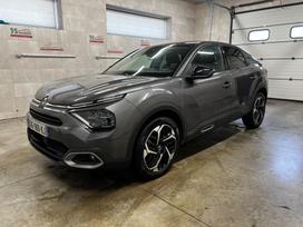 Citroen C4, 1.5 l., off-road / crossover