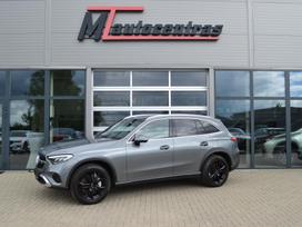 Mercedes-Benz GLC300, 2.0 l., off-road / crossover