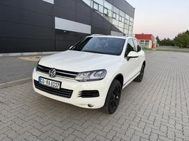 Volkswagen Touareg, 3.0 l., Внедорожник / Кроссовер