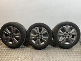 Suzuki, lengvojo lydinio, R17