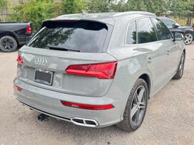 Audi SQ5, 3.0 l., Внедорожник / Кроссовер