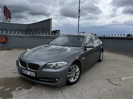 BMW 530, 3.0 l., saloon / sedan