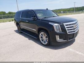 Cadillac Escalade, 6.2 l., off-road / crossover