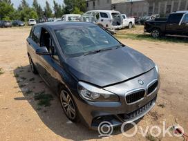 Bmw 218 dalimis. Ardome dalimis variklio