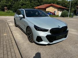 BMW i5, Универсал