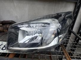 Opel Vivaro Tik lempa europa orginali ausys sveikos