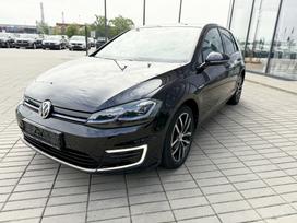 Volkswagen Golf, 36 кВт·ч, Хэтчбек