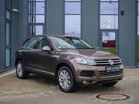 Volkswagen Touareg, 3.0 l., off-road / crossover
