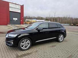 Audi Q7 e-tron, 3.0 l., off-road / crossover
