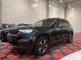 Jeep Grand Cherokee, 2.0 l., off-road / crossover
