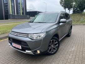 Mitsubishi Outlander, 2.0 l., off-road / crossover