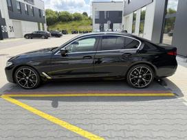 BMW 545, 3.0 l., Седан