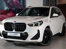 BMW X1, 1.5 l., off-road / crossover
