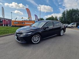 Toyota Camry, 2.5 l., saloon / sedan