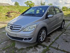 Mercedes-Benz B180 Spalvos kodas 761 variklis om 640 parko g 30 baraginė