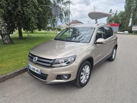 Volkswagen Tiguan, 2.0 l., off-road / crossover
