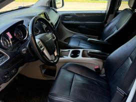 Chrysler Town & Country, 3.6 l., vienatūris