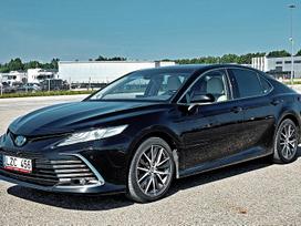 Toyota Camry, 2.5 l., sedanas