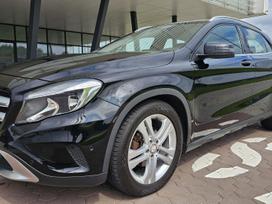Mercedes-Benz GLA200, 2.1 l., Внедорожник / Кроссовер