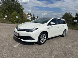 Toyota Auris, 1.8 l., Универсал