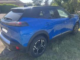 Peugeot 2008, 1.2 l., Внедорожник / Кроссовер