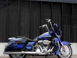 Harley-Davidson CVO 1900cc, touring / sport touring
