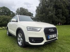 Audi Q3, 2.0 l., off-road / crossover