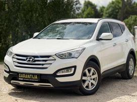 Hyundai Santa Fe, 2.2 l., off-road / crossover