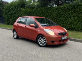 Toyota Yaris, 1.3 l., hečbekas