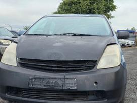 Toyota Prius rezerves daļās