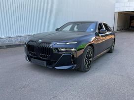 BMW i7, 101 кВт·ч, Седан