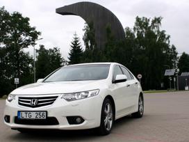 Honda Accord, 2.2 l., saloon / sedan