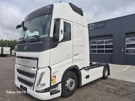 Volvo FH460 XL, double sleeper