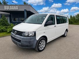 Volkswagen Caravelle, 2.0 l., passenger minibus