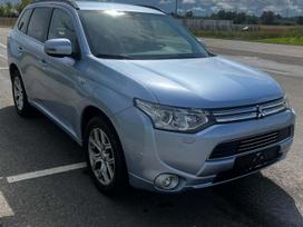 Mitsubishi Outlander, 2.0 l., Внедорожник / Кроссовер