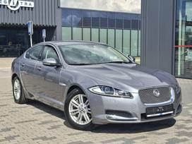 Jaguar XF, 2.2 l., saloon / sedan