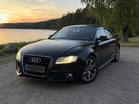 Audi A5, 2.0 l., saloon / sedan