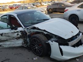 Porsche Taycan, 93 kwh, sedanas