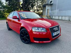 Audi A3, 1.6 l., hatchback