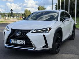 Lexus UX 250h, 2.0 l., off-road / crossover