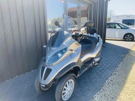 Piaggio MP3 400cc, trikes