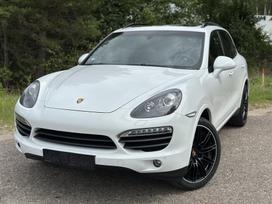Porsche Cayenne, 4.1 l., off-road / crossover