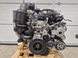 Land Rover Defender, DT306, engine