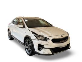 Kia XCeed по частям